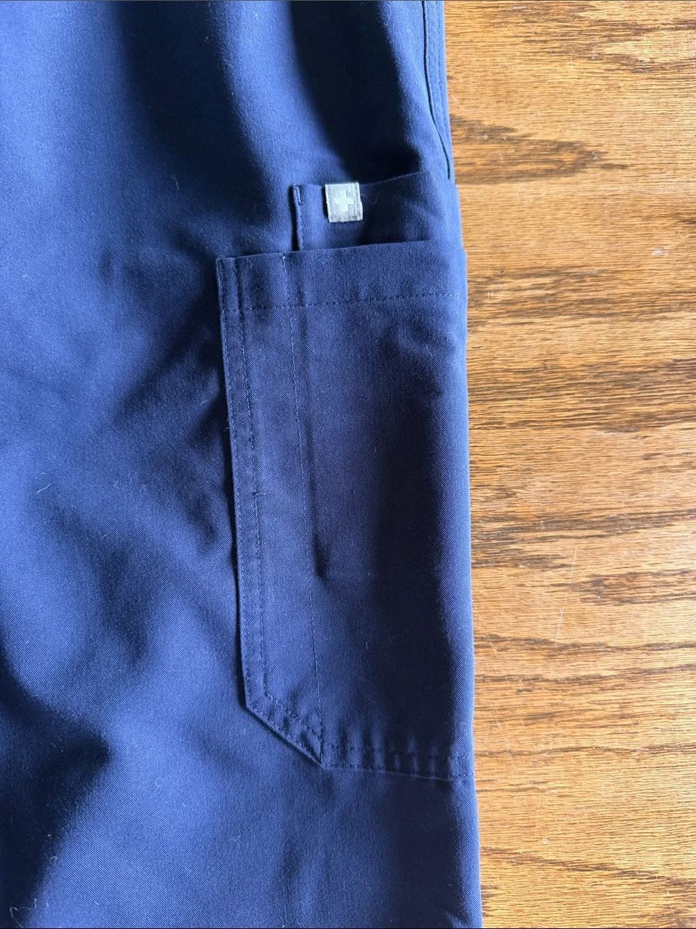 Figs Navy Drawstring Cargo Scrub pants - Picture 4 of 5